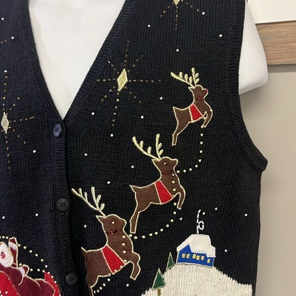 Bobbie Brooks Women’s V-neck Christmas Beading Embroidery Sleeveless Vest-L - Picture 4 of 16